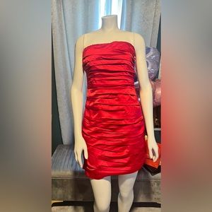Beautiful candy 🍭 🍎 apple red Express ruched dress. Size 8